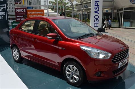 Ford Figo Aspire Sedan India Starts at INR 4.90 lacs [Pics & Videos ...