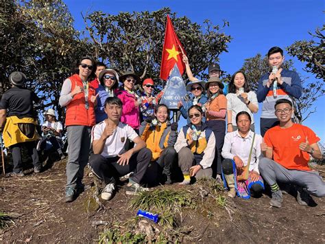 REVIEW TOUR TREKKING NHÌU CỒ SAN 2N1Đ- Travel Up