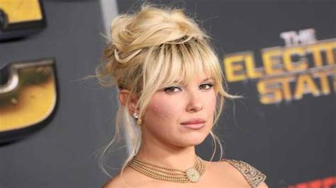 Why Does Millie Bobby Brown Not Watch Marvel Movies? Stranger Things ...