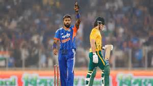 'Not Fit To Bowl 10 Overs..': BCCI Issues Hardik Pandya's Fitness ...