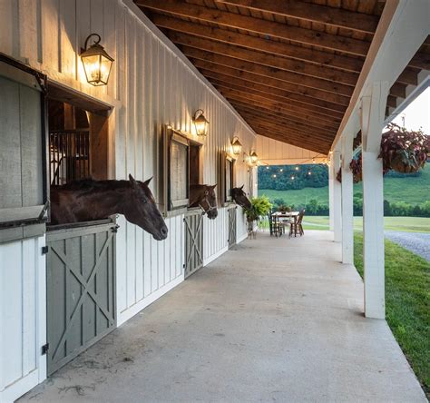 A Charming Countryside Barn for Horses & Gatherings - STABLE STYLE