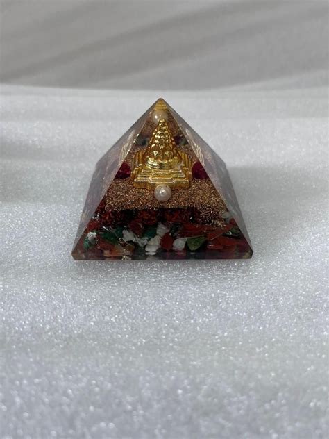 Originate Pyramid Shri Yantra With Rudraksha – Earth Bazaar