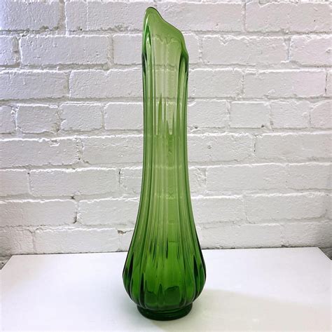 Vintage 1960s Viking Green Floor Vase, Ribbed Blown Glass Vase | Glass ...
