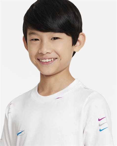 Nike Sportswear Older Kids' (Boys') T-Shirt. Nike IE