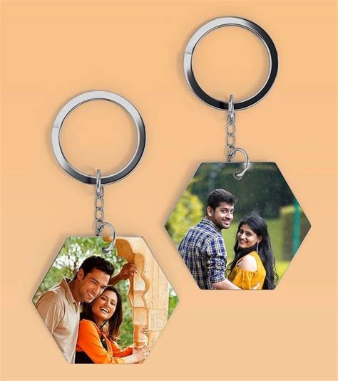 **Personalized Keyring Printing – Custom Keychains for Gifts & Branding**