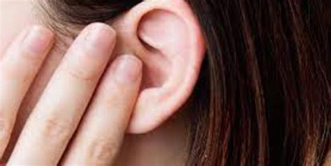 कान से वैक्स निकालने के लिए ईयर कैंडलिंग कितना सुरक्षित है | Ear ...