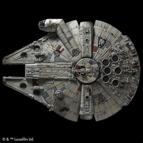 Slideshow: Bandai Perfect Grade Millennium Falcon NYCC 2017