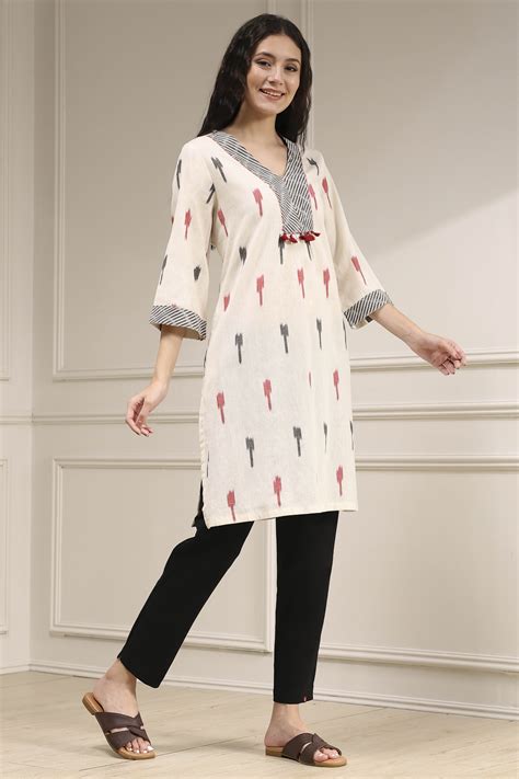 Buy Off-White Cotton Ikat Straight Kurta Online at Biba India
