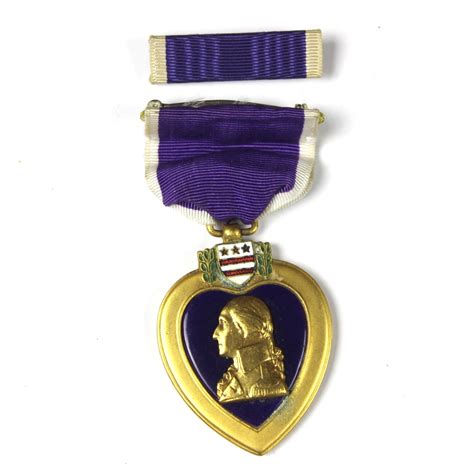 44th Collectors Avenue - US Army Purple Heart medal and ribbon
