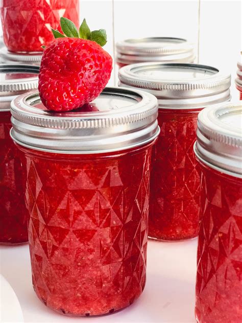 Homemade rhubarb strawberry pineapple jam – Artofit