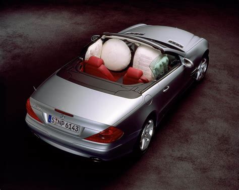 Takata airbag inflator recall impacts Daimler | Autocar Professional