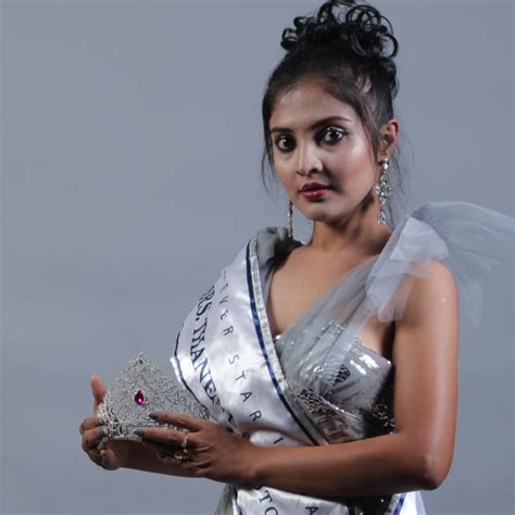 Deboshri bar Miss Chandrapur 2021 Winner