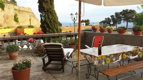 CAMERE RENZI (Volterra) - Hotel Reviews, Photos, Rate Comparison ...