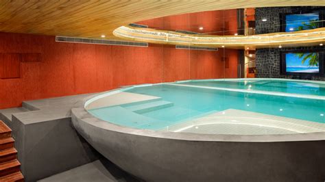 Archohm : Hanging House Project