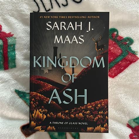 Kingdom of Ash by Sarah J. Maas, Paperback | Pangobooks
