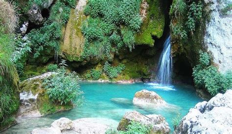 11 Best Nuwara Eliya Waterfalls To Visit On Your Vacation