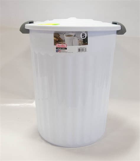 STERILITE 24QT UTILITY GARBAGE CAN W/LID