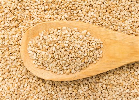 Sesame | Taxonomy, History of Use, Physical Description, & Facts ...
