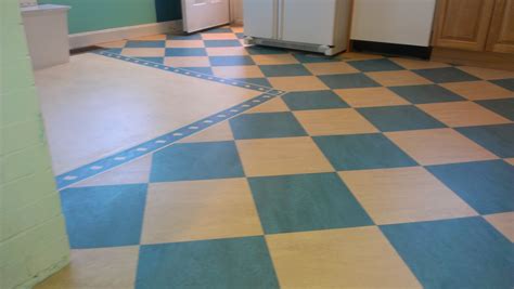 Linoleum Flooring Design Ideas 的图像结果