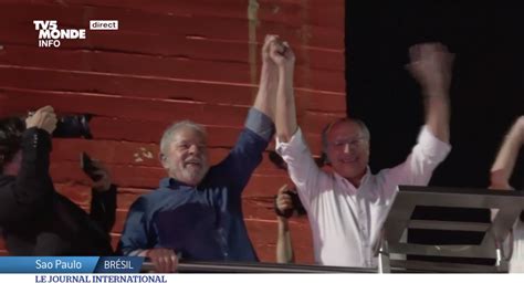 VIDÉO. Brésil : Lula l'emporte, Bolsonaro reste silencieux | TV5MONDE ...