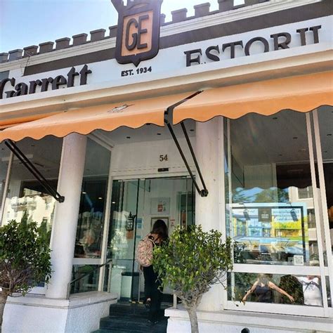 THE 10 BEST Restaurants Near Garrett Estoril