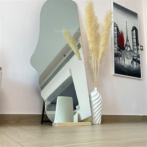 Side Face frameless Floor Mirror (B) – SHAGHAF HOME