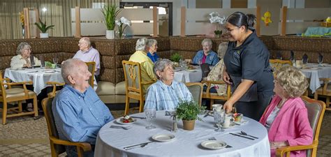 Senior Living Dining Options in Peoria, AZ | Sierra Winds