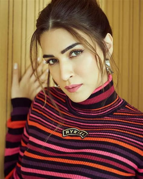 Kriti Sanon's Do Patti Look Is Doubling The Sass