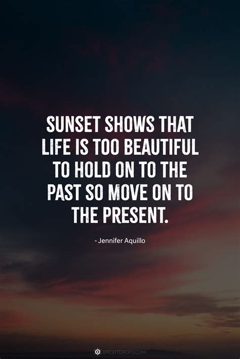 104 Short Sunset Quotes for All Occasions - Bright Drops
