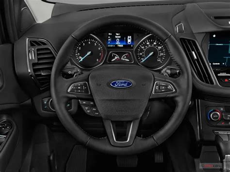 2017 Ford Escape: 59 Interior Photos | U.S. News