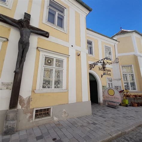 MUSEUM RETZ UND SÜDMÄHRISCHE GALERIE Guide (2026) All You Need to Know ...