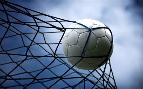 Ultimate Soccer Goal HD Wallpaper – Capture the Thrill of Sports Action