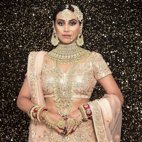 Buy Or Rent Bridal Jewellery From Bridal Jewellery Shop | LB