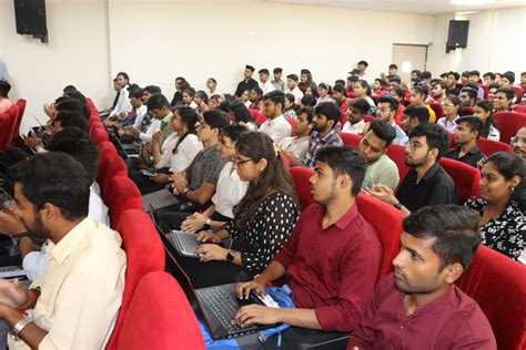 Delhi Institute of Higher Education | Best MBA Colleges