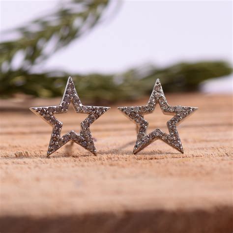 Star Studs – Bauble Lane