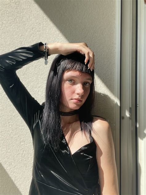 I selling feet pic too : r/onlyfansgirls101