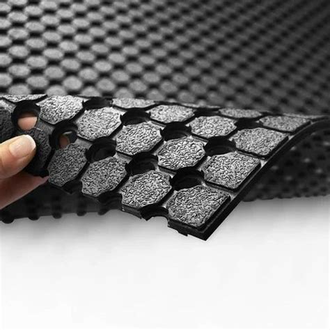 Kwality Distributors, Chennai - Manufacturer of Floor CABLE PROTECTOR ...