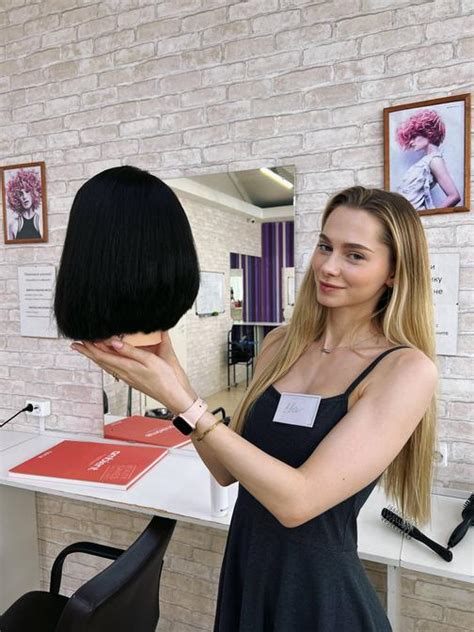 ᐉ Курсы парикмахер универсал с нуля в Москве - записывайтесь на ...
