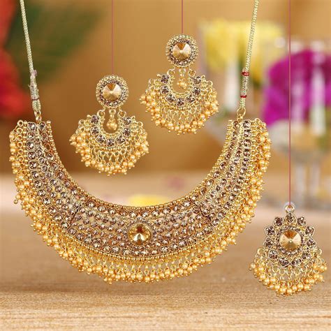 Sukkhi Traditional Gold Plated Choker Necklace Set for Women