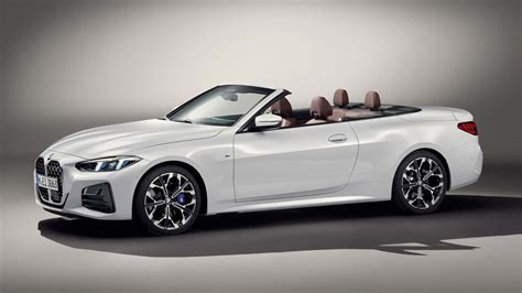 The 2025 BMW M440i Gets 386 HP And Laser Lighting