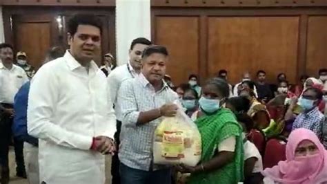 Mumbai: 480 TB patients were distributed free food grain kits in Thane
