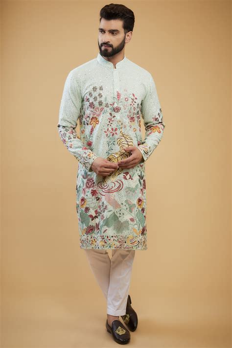 Couture by Nishchaiy Sajdeh – kasbahmen