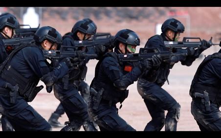 正片来了！第四部新疆反恐纪录片《暗流涌动——中国新疆反恐挑战》 - 封面新闻