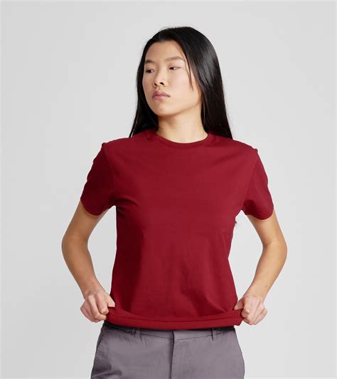 The Boyfriend T-Shirt for Women in Dark Red | 100% Cotton