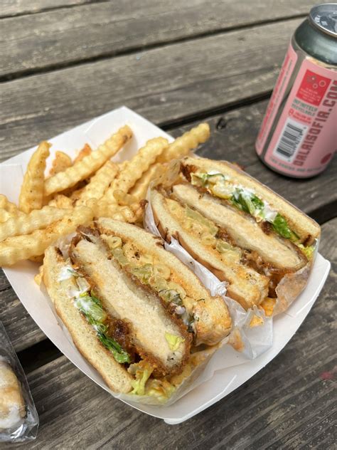 Harissa aubergine stuffed with ‘mince’ and a tahini dressing : r ...