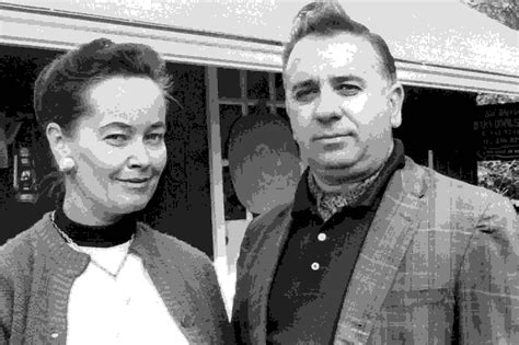 Ed Warren Cause of Death, Wiki, Net Worth, Parents, Age, Profession