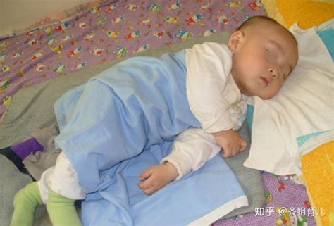 婴儿睡觉惊跳（婴儿熟睡后总）-幼儿百科-魔术铺