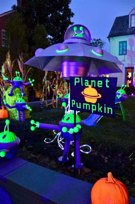 Image result for Alien Halloween Decorations