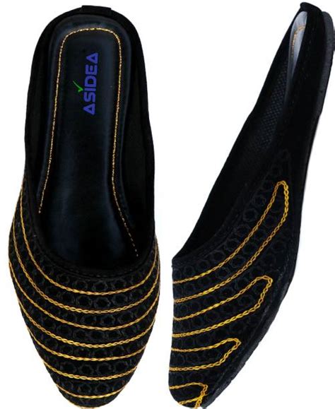 Rajasthani Jutti - Buy Rajasthani Jutti online at Best Prices in India ...