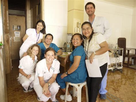 Medical Hospital Internships - Observing Real Doctors Abroad with IVI